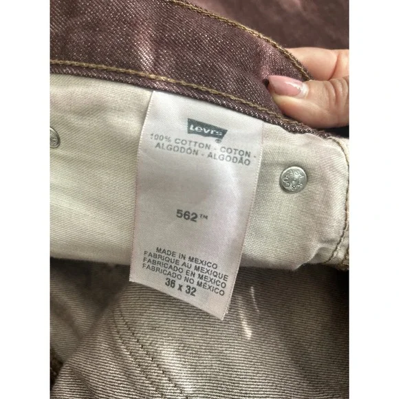 Levi's 562 Loose Taper Jeans Brown 36x32 Baggy Streetwear Y2K Denim Button Fly - Picture 10 of 11